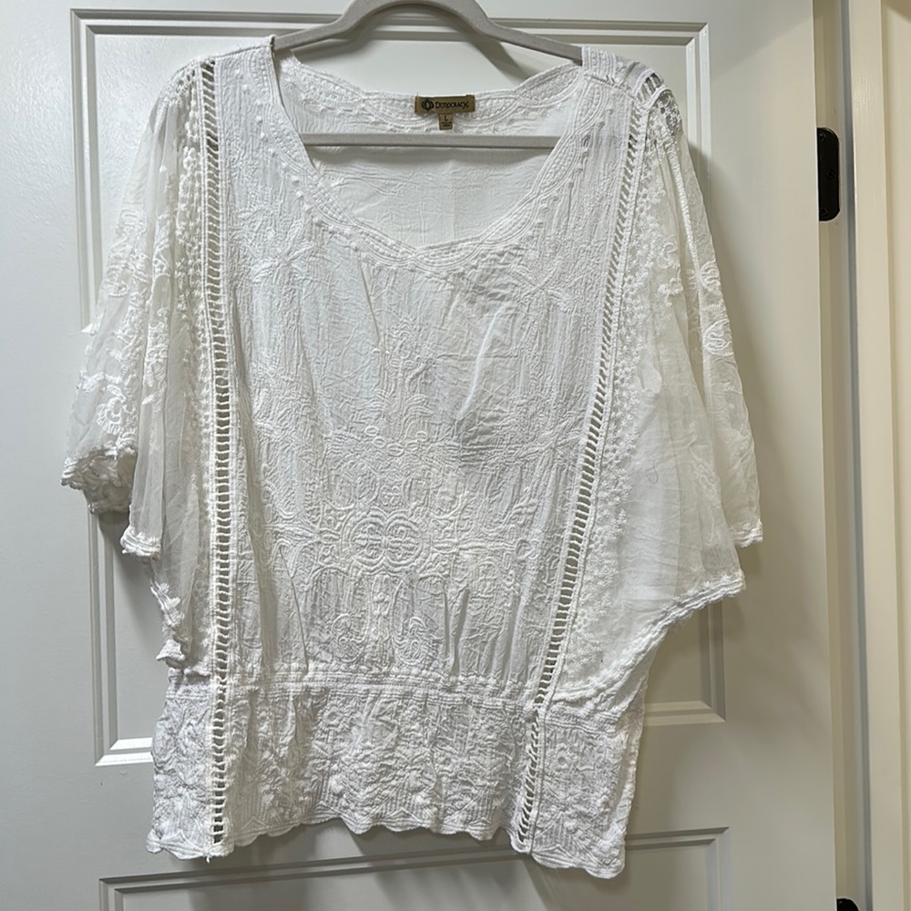 Oh white shirts made by democracy size large good condition